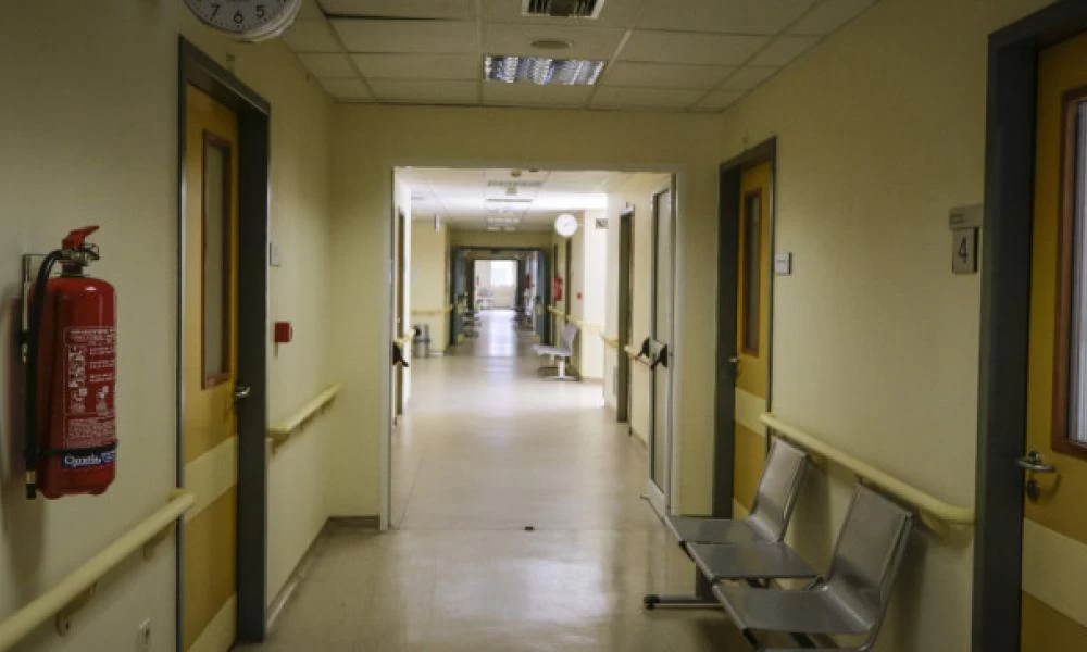 Ασθενής με κορονοϊό σκότωσε τον διπλανό του με φιάλη οξυγόνου